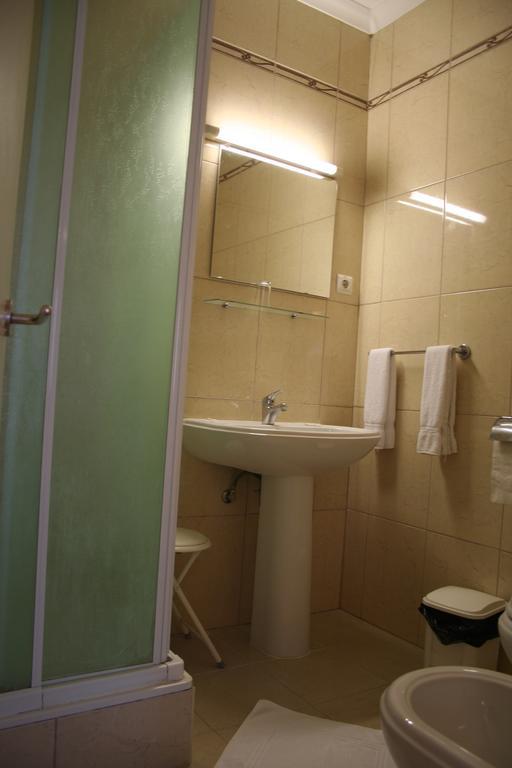 Residencial Dom Duarte Hotel Viseu Luaran gambar