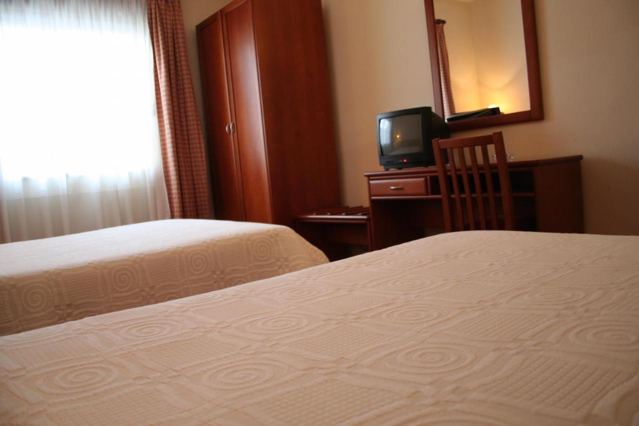 Residencial Dom Duarte Hotel Viseu Luaran gambar